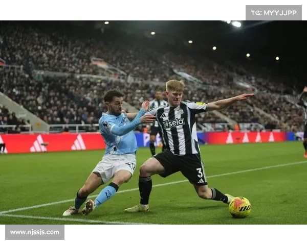 揭秘曼城7号背后的秘密：他为何能成为球队坚实后卫核心